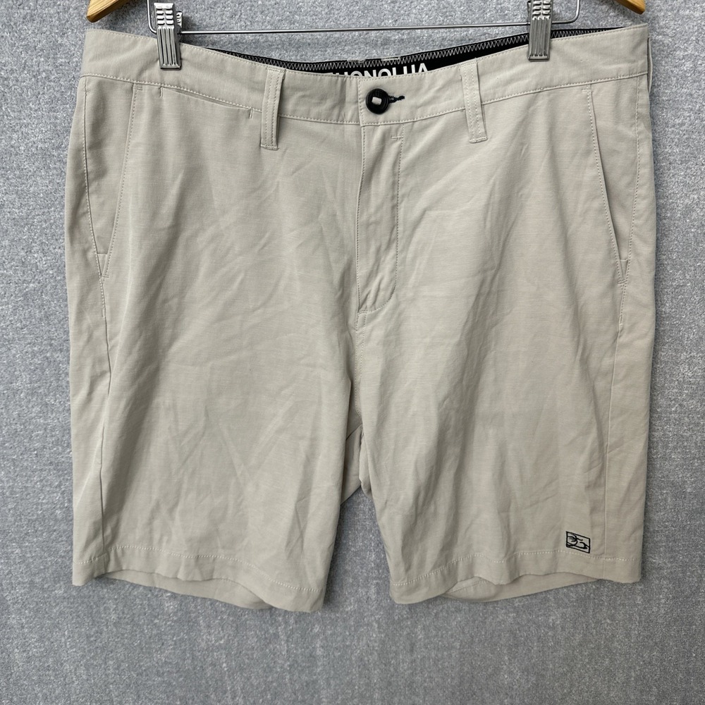 Honolua Hawaii Beige Chino Polyester Cotton Blend Shorts Size 36 Zip Pocket